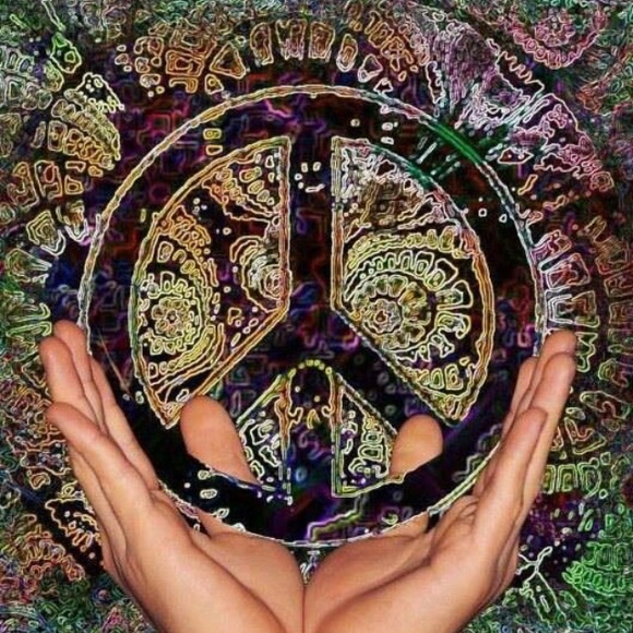 CLOSET CLOSING SALE! - Picture 5 of 8